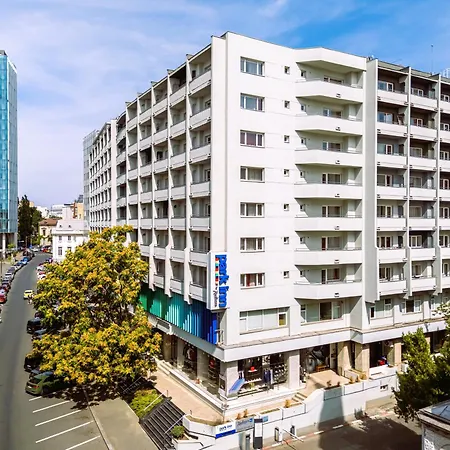 Park Inn By Radisson Bucharest Hotel & Residence-2